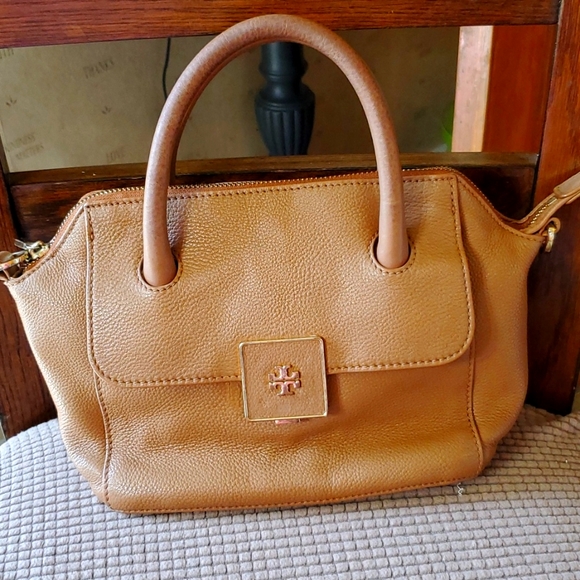 Tory Burch Handbags - Tory Burch crossbody